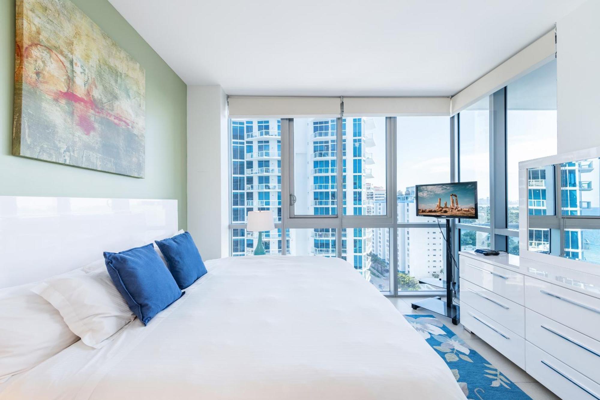 Bluebird Suites Monte Carlo Miami Beach Habitación foto
