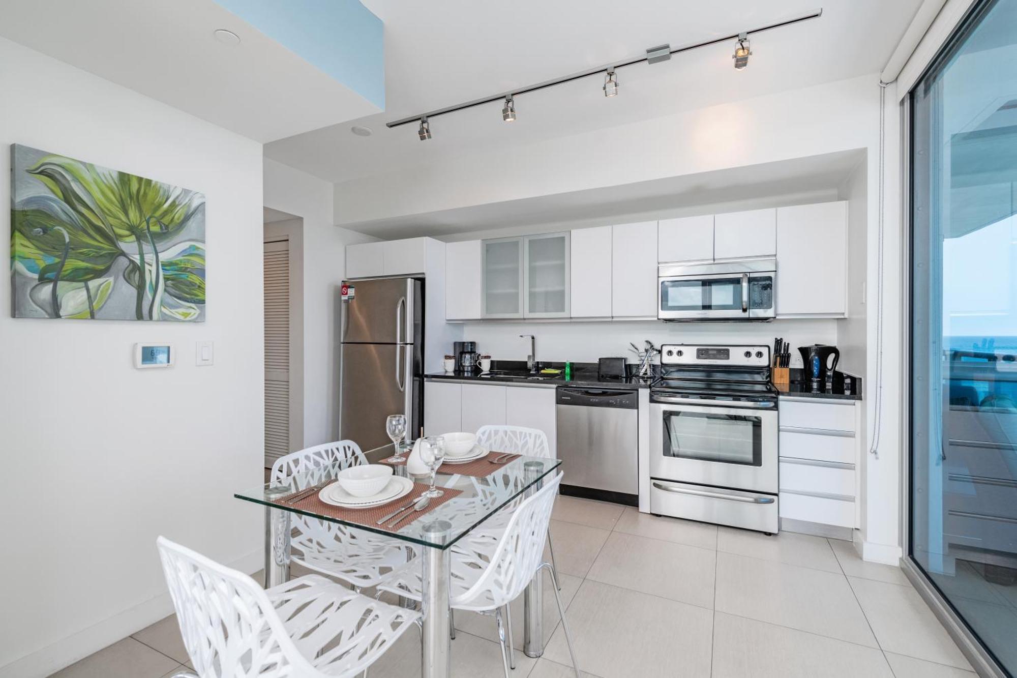 Bluebird Suites Monte Carlo Miami Beach Habitación foto